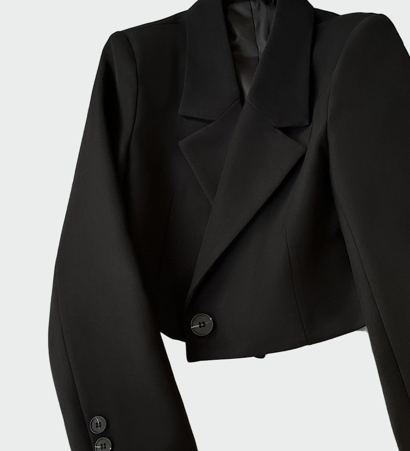 Katarina - Sako u sofisticiranom kroju