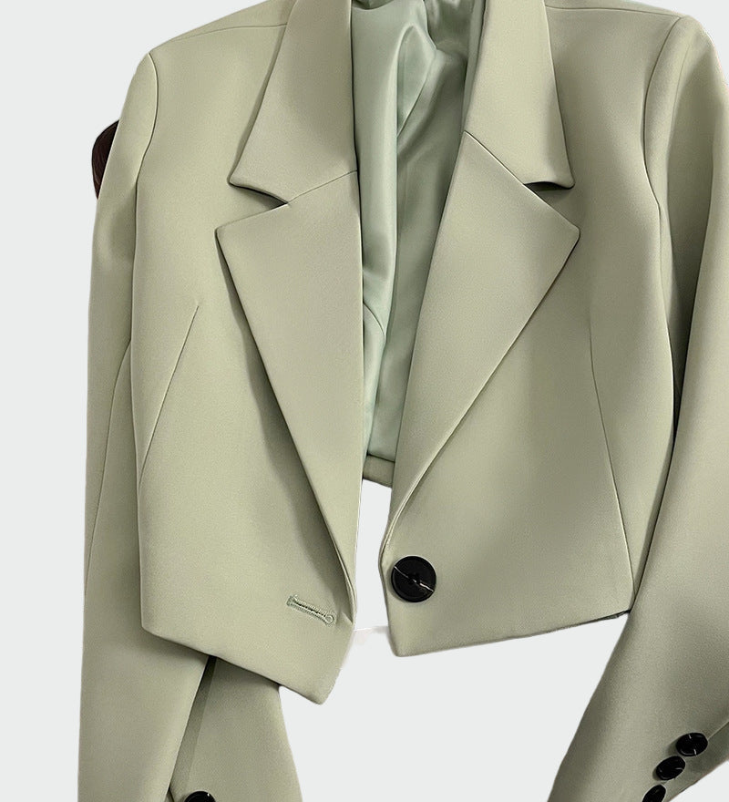 Katarina - Sako u sofisticiranom kroju